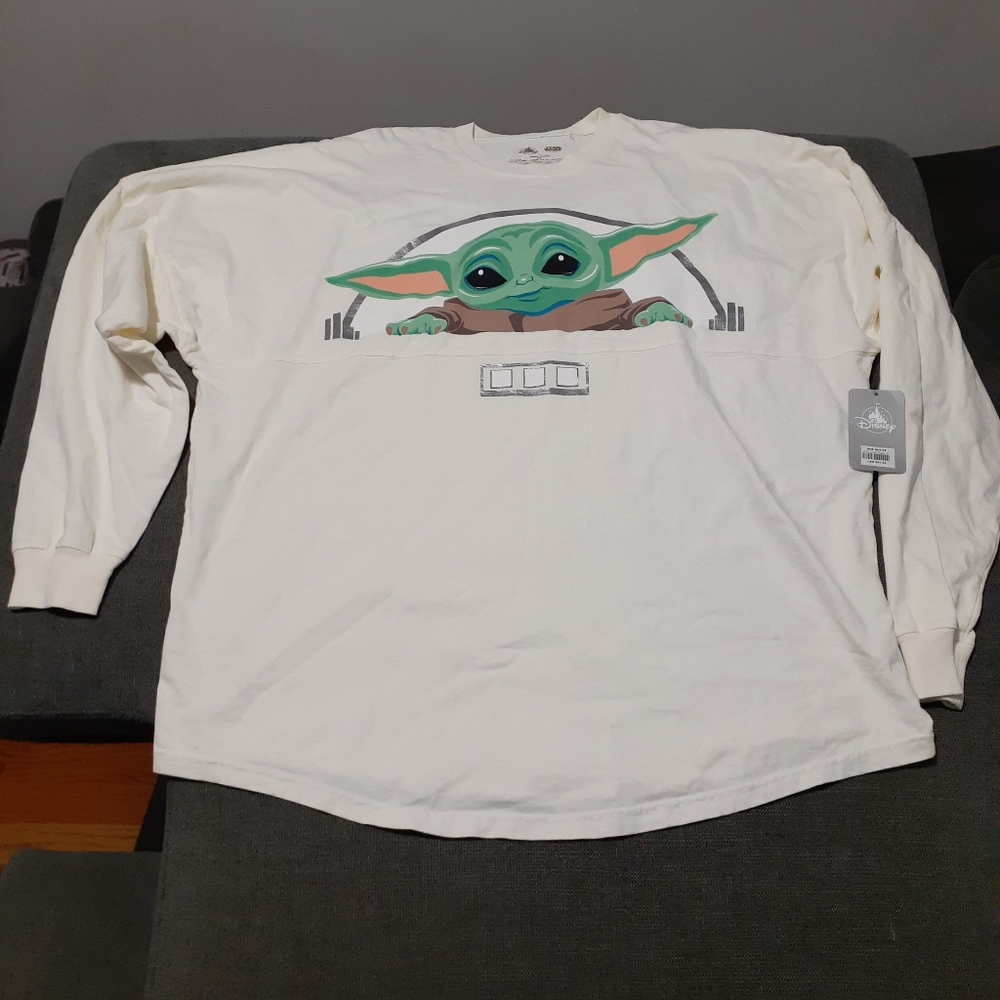 Disney Star Wars Shirt XL The Mandalorian Baby Yoda Spirit Jersey The Bounty